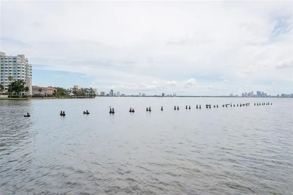 a view of a sky view