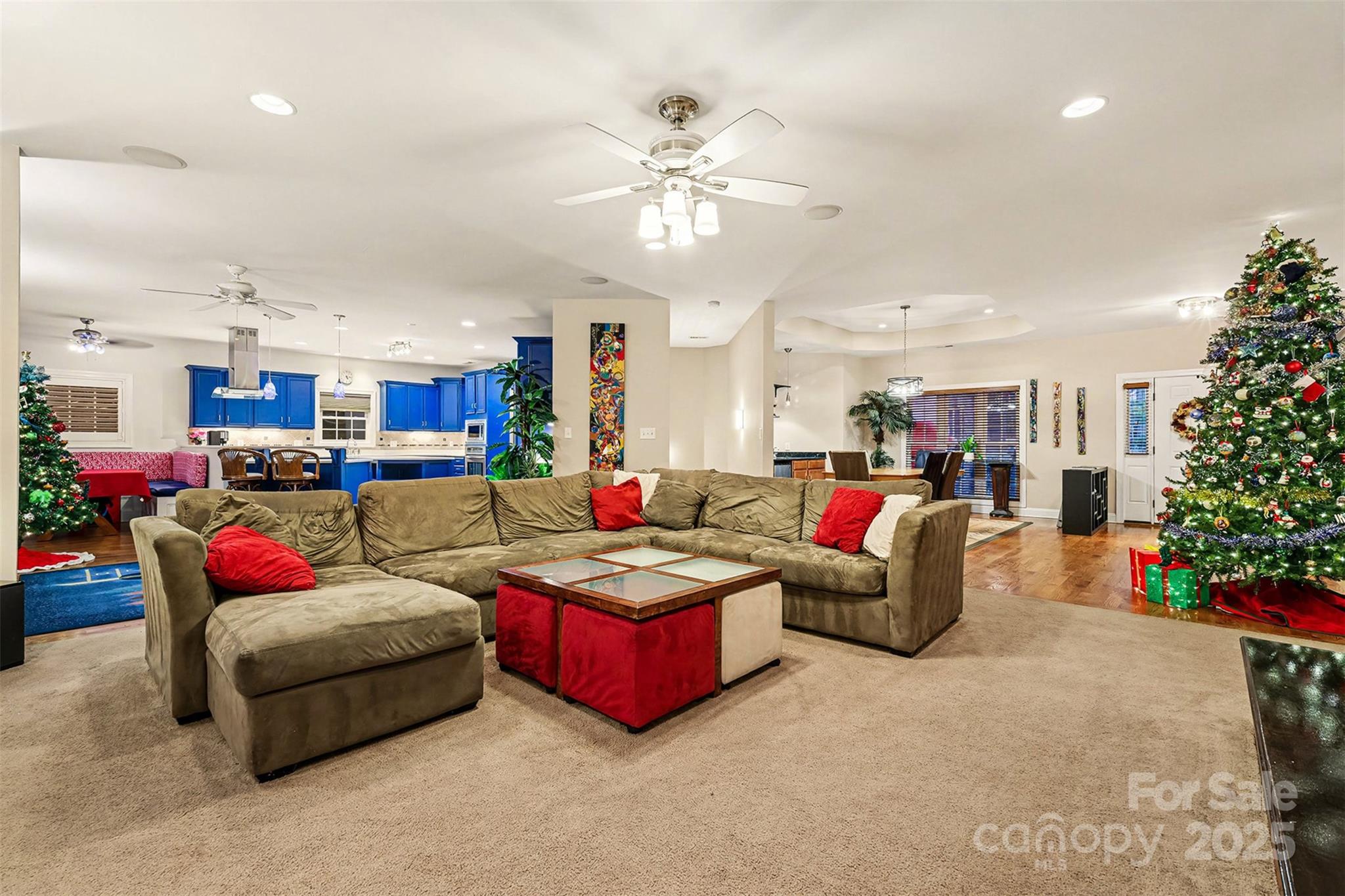 5418 Commodore Place Clover, SC 29710 - Photo 7 of 48 a living room with furniture kitchen and a chandelier