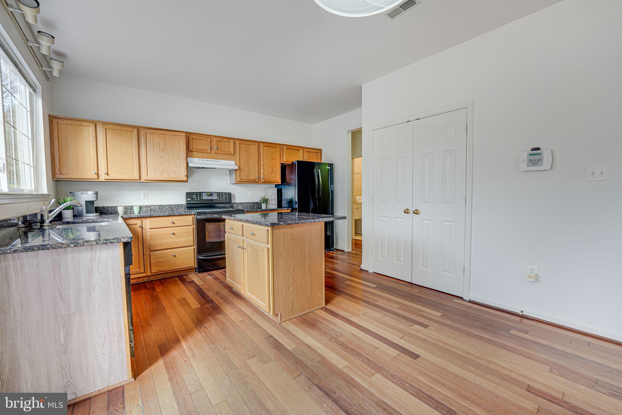 20935 Gardengate Circle Ashburn, VA 20147 - Photo 12 of 67 View #2!