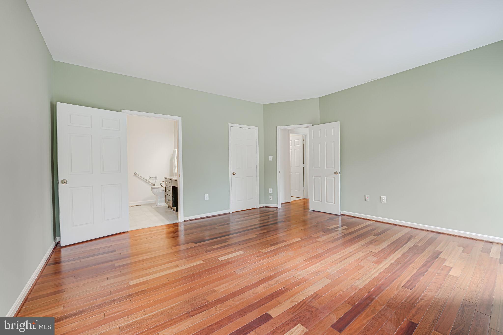 20935 Gardengate Circle Ashburn, VA 20147 - Photo 18 of 67