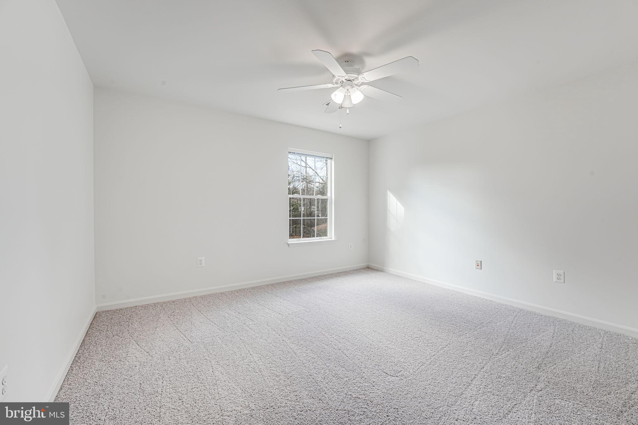 20935 Gardengate Circle Ashburn, VA 20147 - Photo 29 of 67 Bedroom #3 upper level!