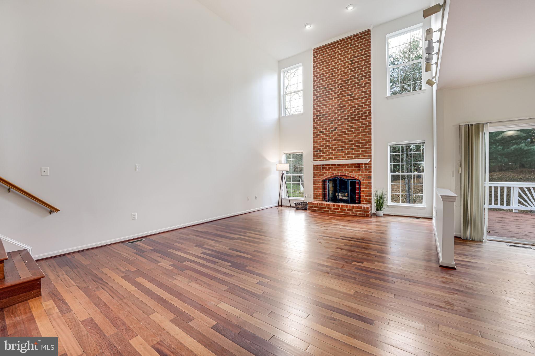 20935 Gardengate Circle Ashburn, VA 20147 - Photo 9 of 67 2-story family room!