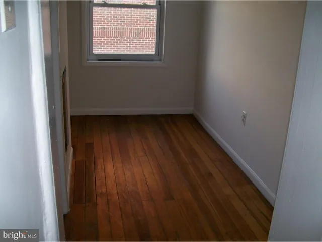 $2,000 | 761 South Sheridan Street, Philadelphia, PA 19147