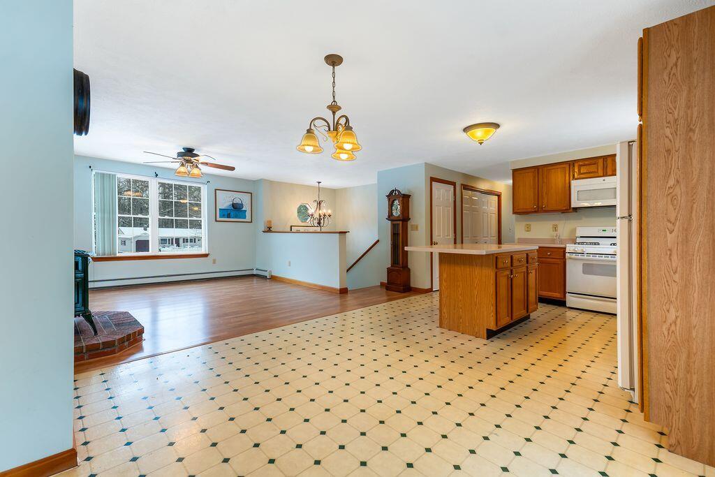 110 Saco Road Standish, ME 04084 - Photo 4 of 28 Kitchen