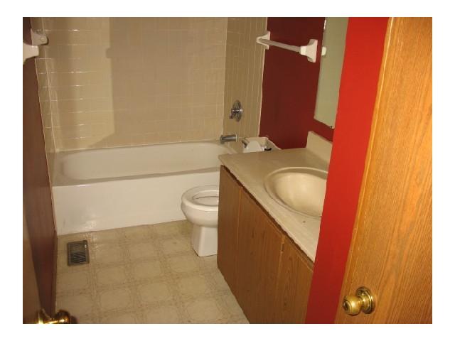 803 Riggsby Road Galloway, OH 43119 - Photo 8 of 11 Gallery Image 8