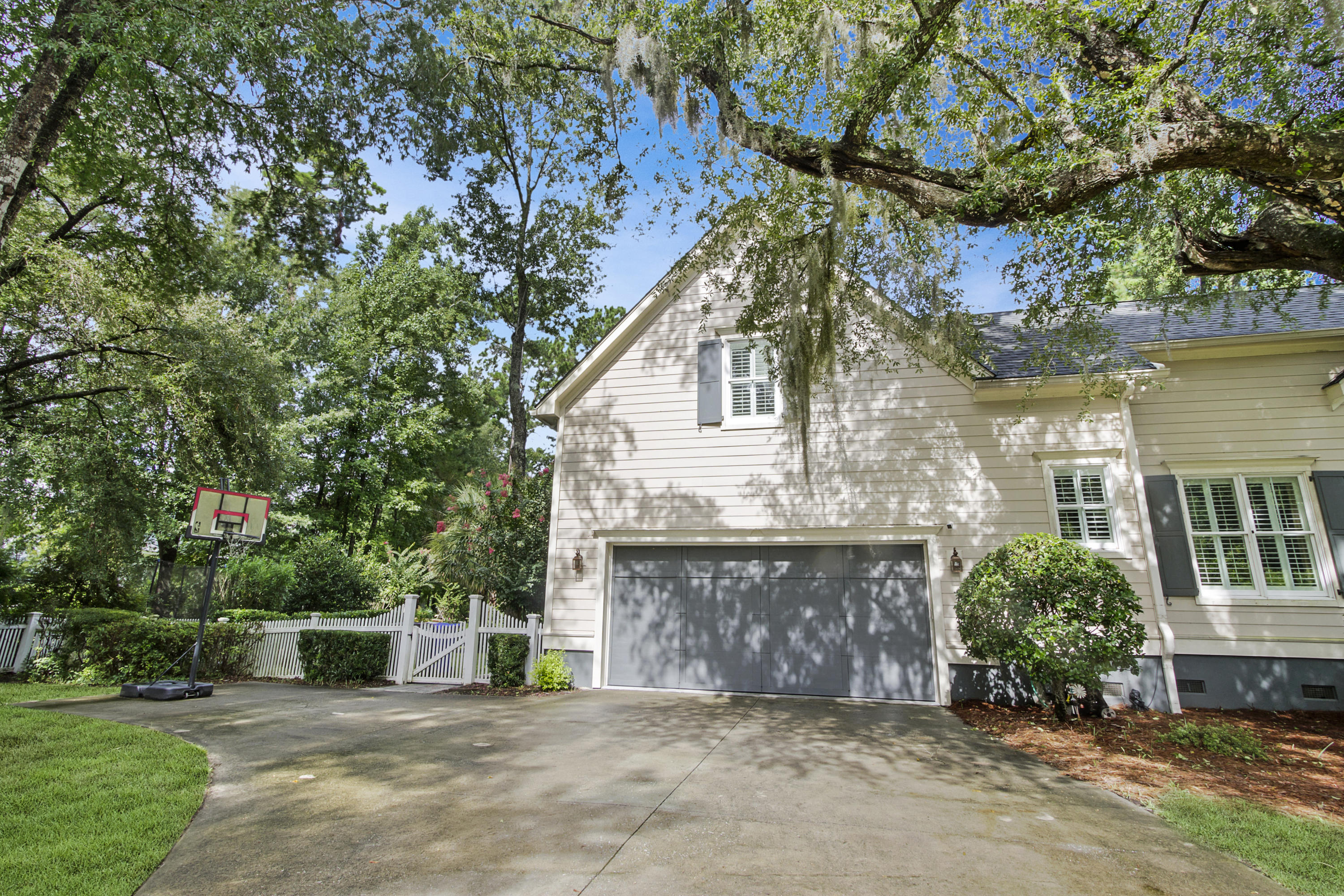 3605 Henrietta Hartford Road Mount Pleasant, SC 29466 - Photo 48 of 57 Side entry garage w/ extra room!