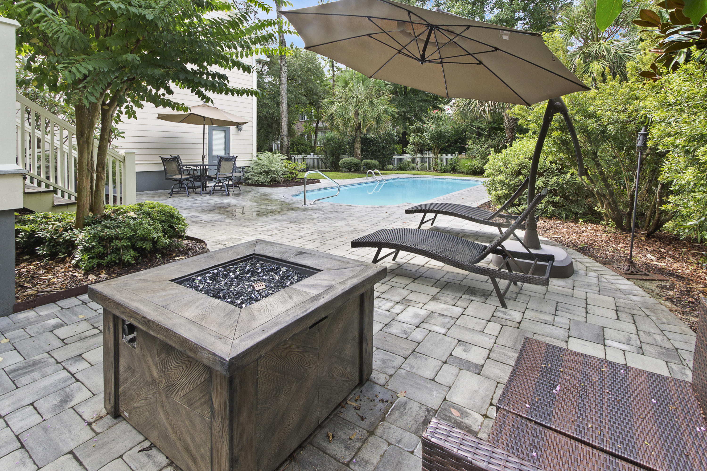 3605 Henrietta Hartford Road Mount Pleasant, SC 29466 - Photo 7 of 57 Ready for a pool party?