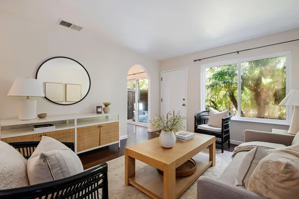 $745,000 | 7386 Calle Real, Unit 7, Goleta, CA 93117