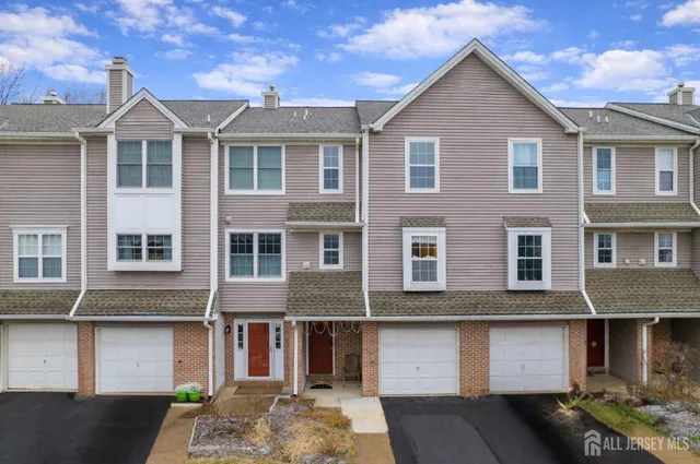 $2,950 | 117 North Barrow Place, Princeton, NJ 08540