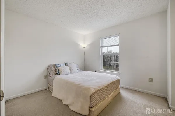 $2,950 | 117 North Barrow Place, Princeton, NJ 08540