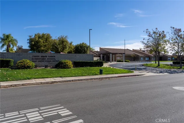 $620,000 | 1153 Woodburn Circle, Beaumont, CA 92223