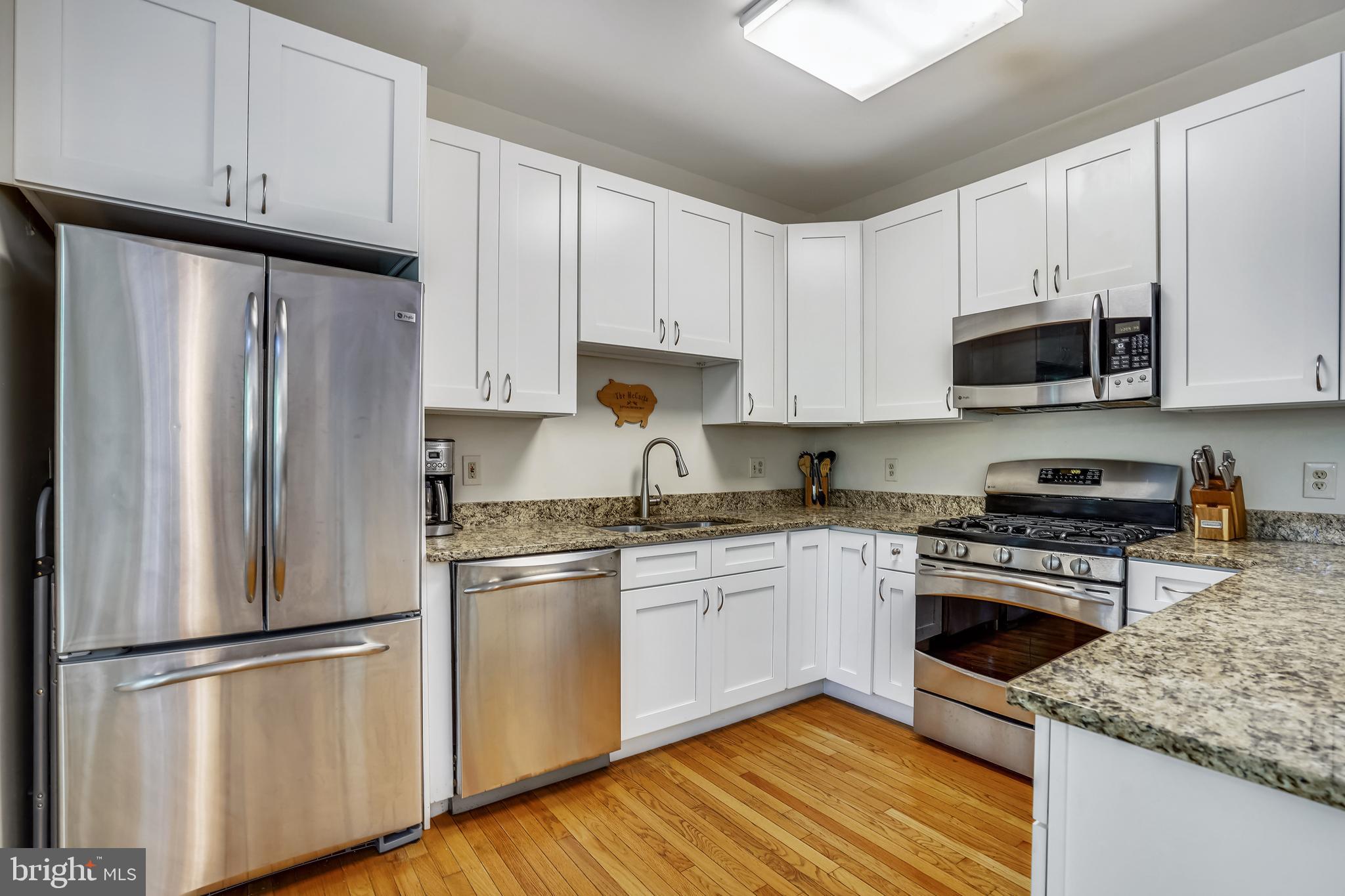 1308 Sundial Drive Reston, VA 20194 - Photo 9 of 41 Stainless Appliances