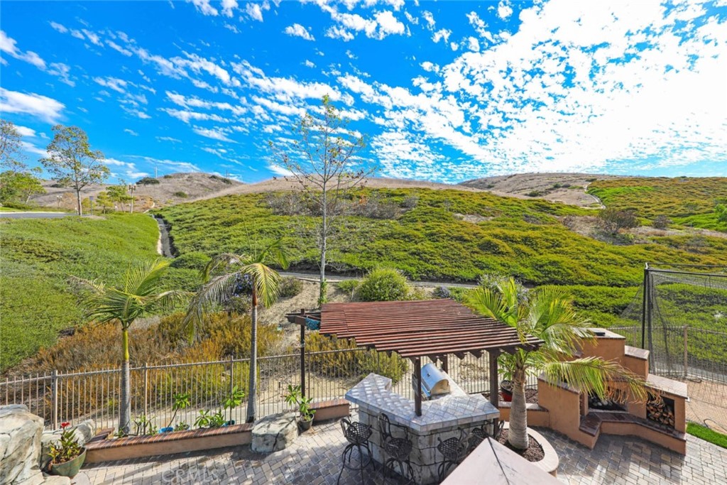 6402 Camino Ventosa San Clemente, CA 92673 - Photo 2 of 67