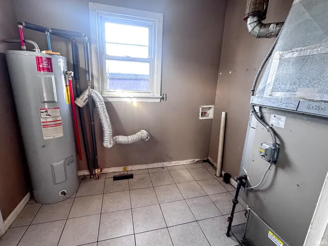 $89,000 | 827 Allens Lane, Evansville, IN 47710