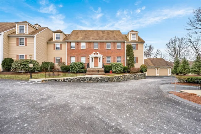 $440,000 | 49 Weatherly Drive, Unit 49, Salem, MA 01970