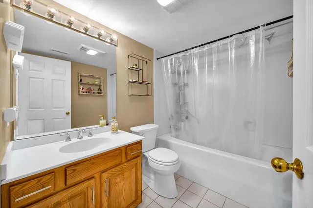 $440,000 | 49 Weatherly Drive, Unit 49, Salem, MA 01970