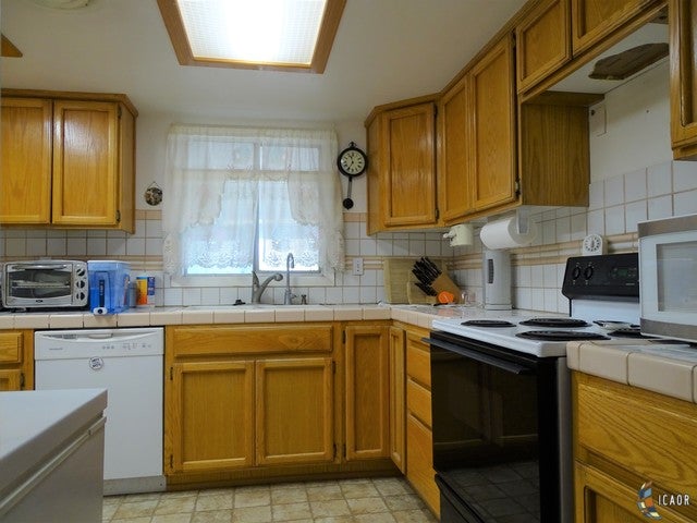 2333 Myrtle Road Imperial, CA 92251 - Photo 4 of 16 Gallery Image 4