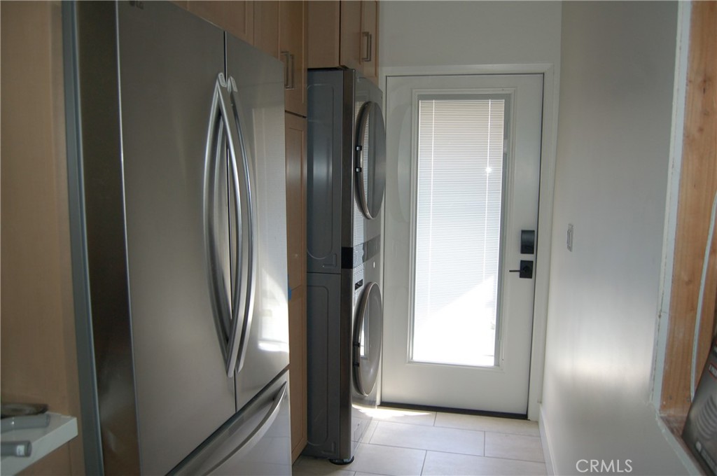 4169 12th Street, Unit 1 Riverside, CA 92501 - Photo 13 of 14 APPLAINCES