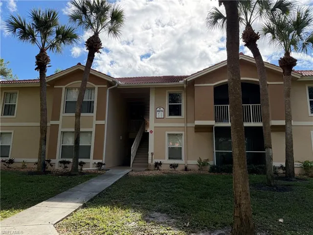 $1,800 | 8215 Ibis Club Drive, Unit 113, Naples, FL 34104