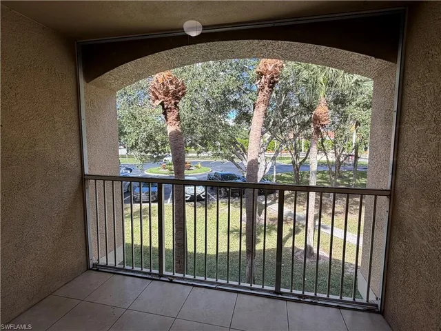 $1,800 | 8215 Ibis Club Drive, Unit 113, Naples, FL 34104
