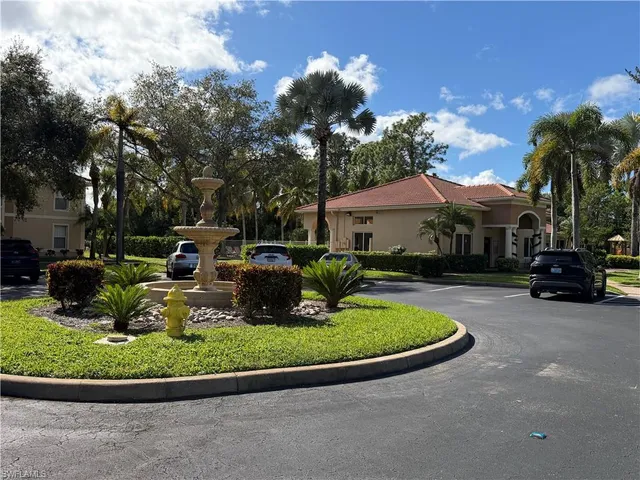 $1,800 | 8215 Ibis Club Drive, Unit 113, Naples, FL 34104