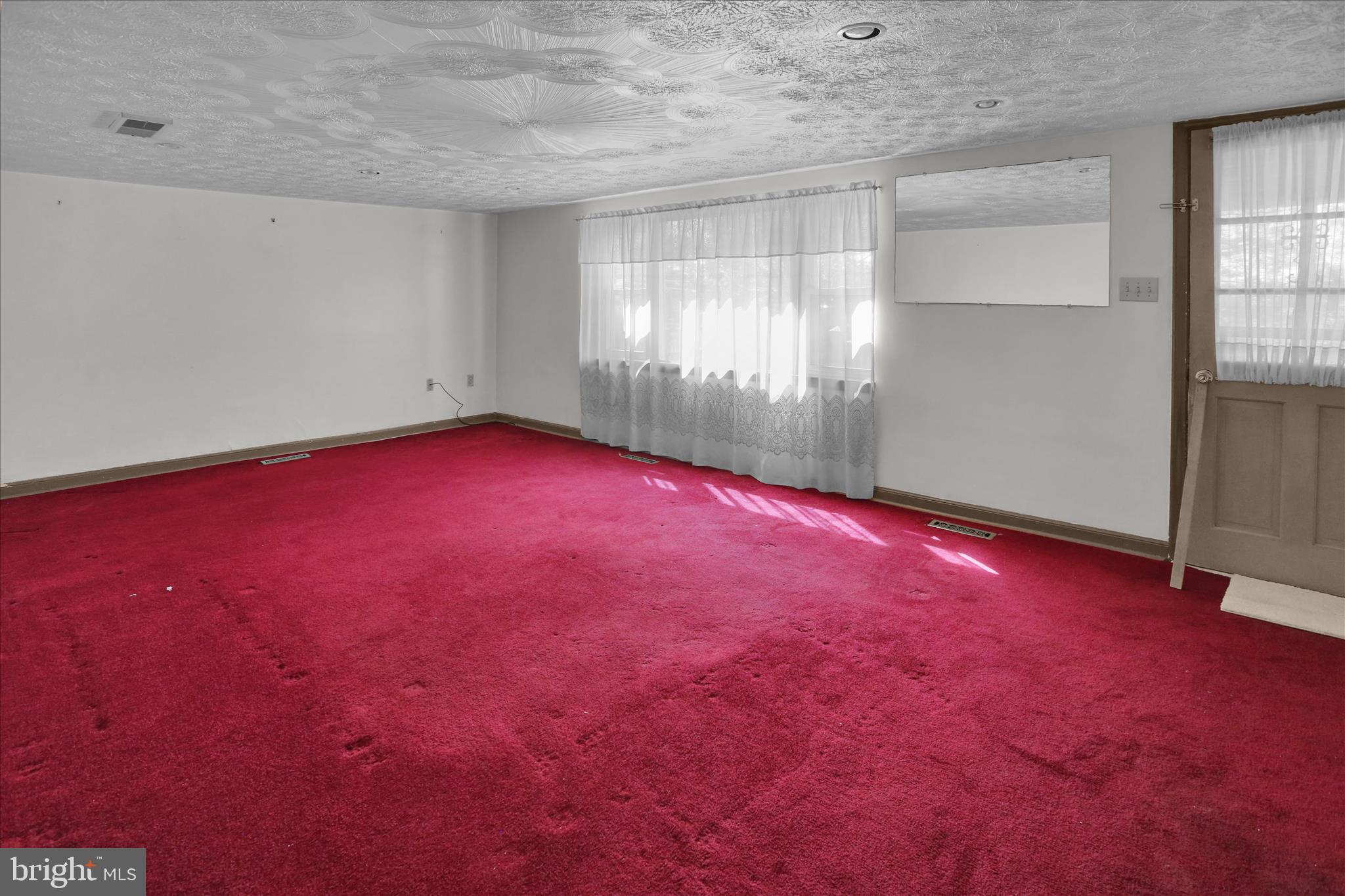 1428 Lorraine Road Reading, PA 19604 - Photo 14 of 26 E26A5595