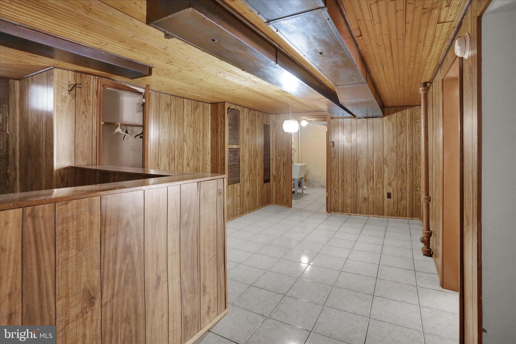 1428 Lorraine Road Reading, PA 19604 - Photo 16 of 26 E26A5585