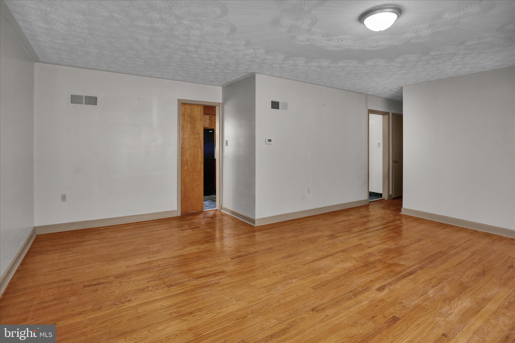 1428 Lorraine Road Reading, PA 19604 - Photo 4 of 26 E26A5650