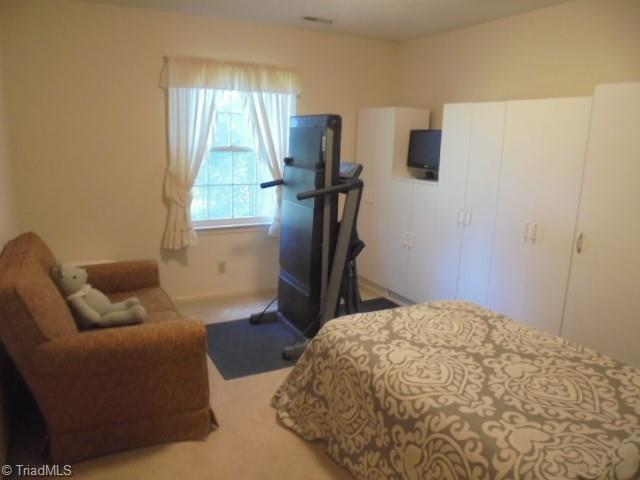 2530 Willard Road High Point, NC 27265 - Photo 13 of 36
