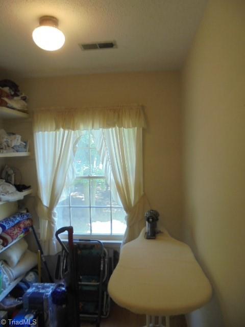 2530 Willard Road High Point, NC 27265 - Photo 16 of 36