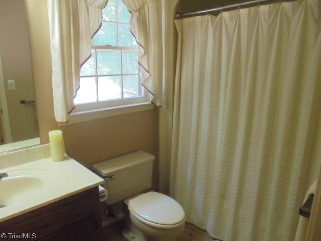 2530 Willard Road High Point, NC 27265 - Photo 18 of 36