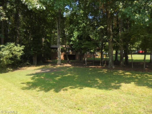 2530 Willard Road High Point, NC 27265 - Photo 4 of 36