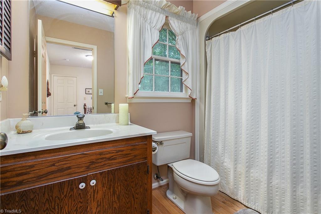 2530 Willard Road High Point, NC 27265 - Photo 32 of 36