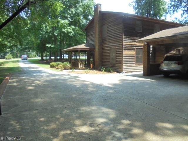 2530 Willard Road High Point, NC 27265 - Photo 5 of 36