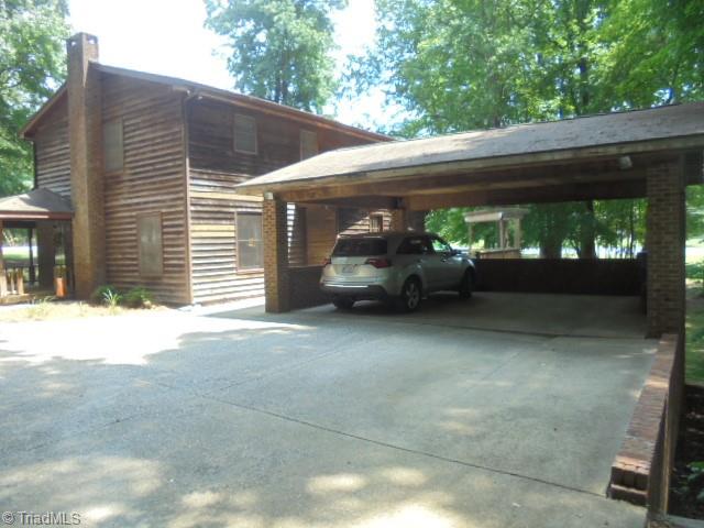 2530 Willard Road High Point, NC 27265 - Photo 6 of 36