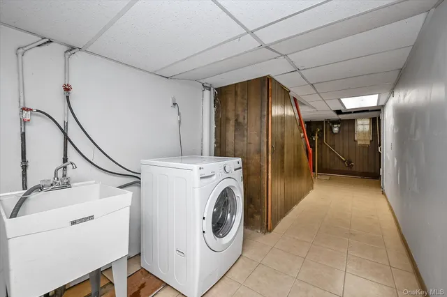 $978,888 | 43-20 196th Street | Auburndale