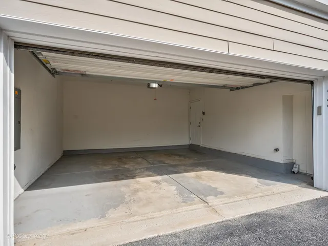 a view of a garage