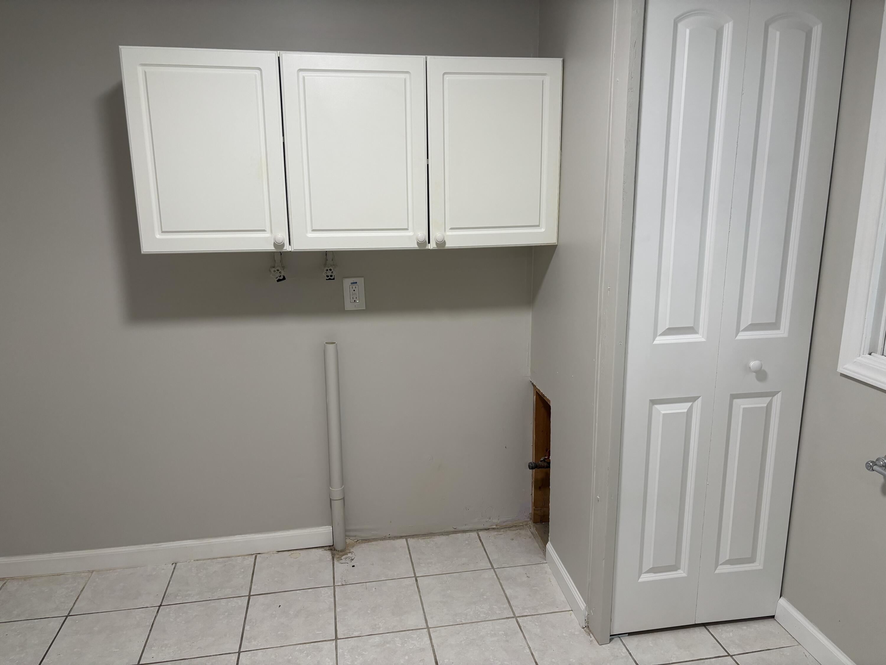 126 East Maple Street Muir, MI 48860 - Photo 22 of 28 IMG_8060