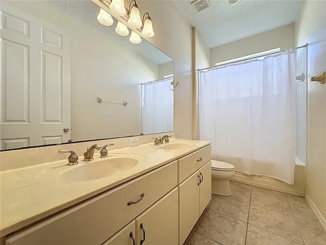 $435,000 | 27135 Nostalgia Drive, Leesburg, FL 34748