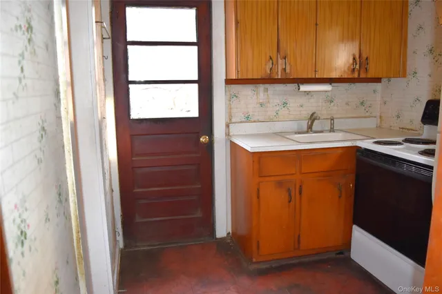 $219,900 | 36 Paradise Hill, Highland Mills, NY 10930