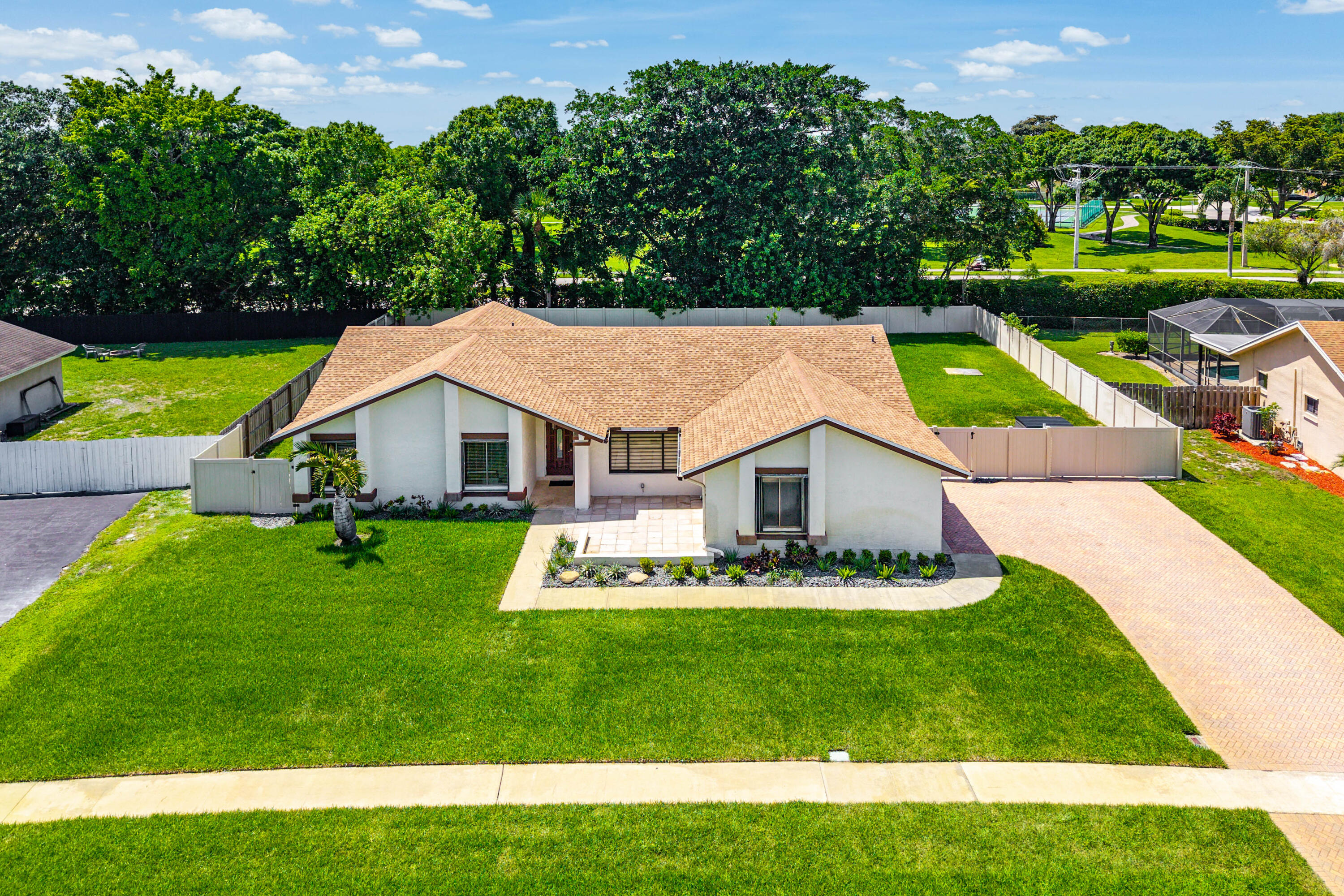 18235 104th Terrace South Boca Raton, FL 33498 - Photo 40 of 50 040-18235104thTerraceSouth-BocaRaton-FL-