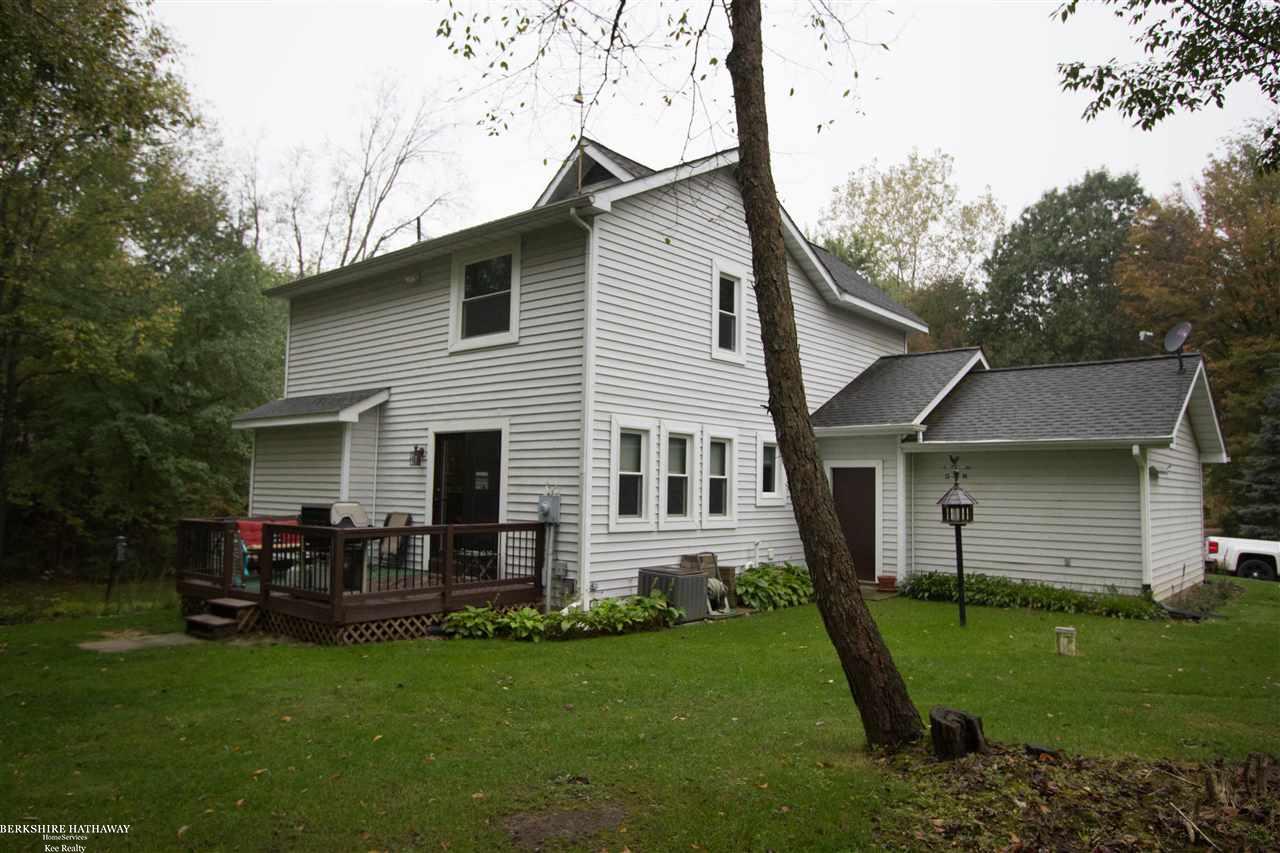 9630 Oakhurst Road Holly, MI 48442 - Photo 12 of 54 31332794-11.JPG