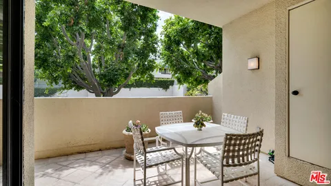 $1,599,000 | 2350 Century Hill, Los Angeles, CA 90067