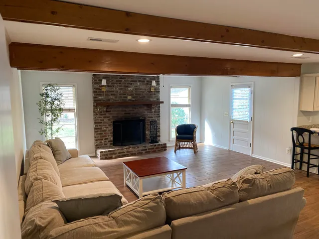 $425,000 | 5917 Willard Drive, Hanahan, SC 29410