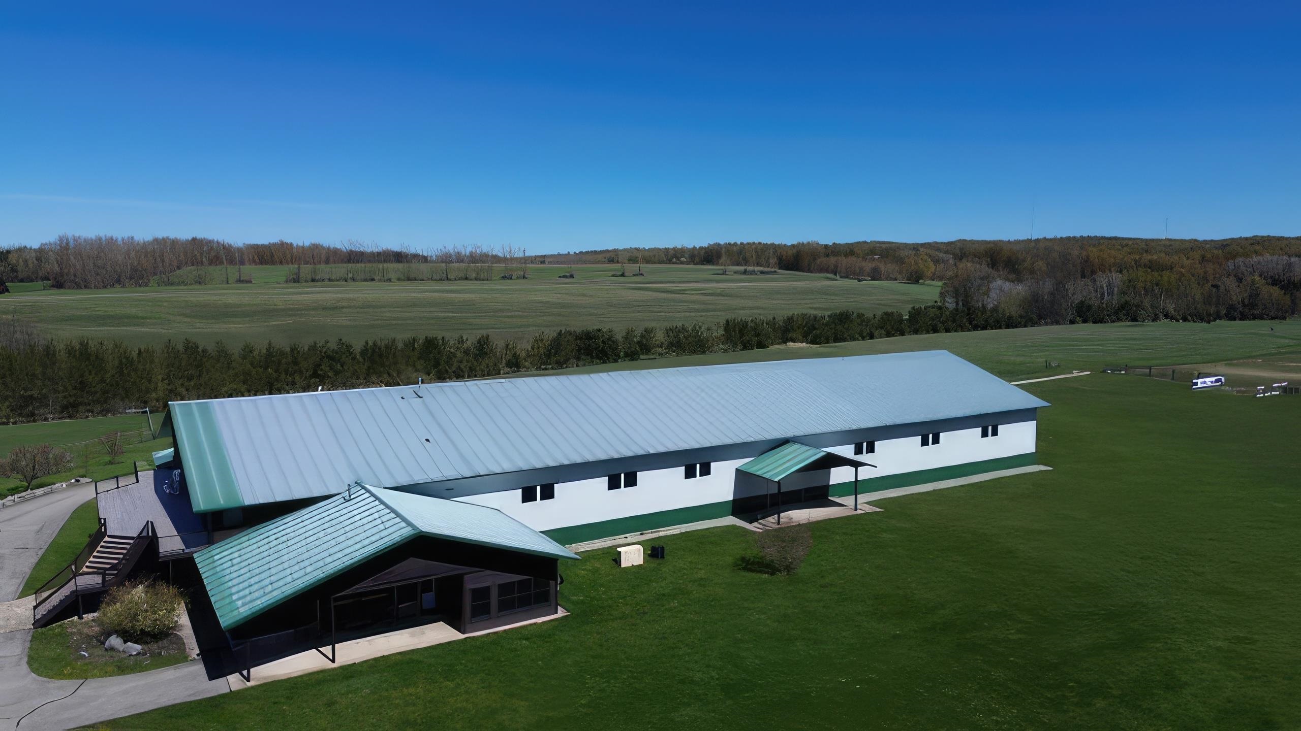 130 South Peninsula Road East Jordan, MI 49727 - Photo 10 of 94
