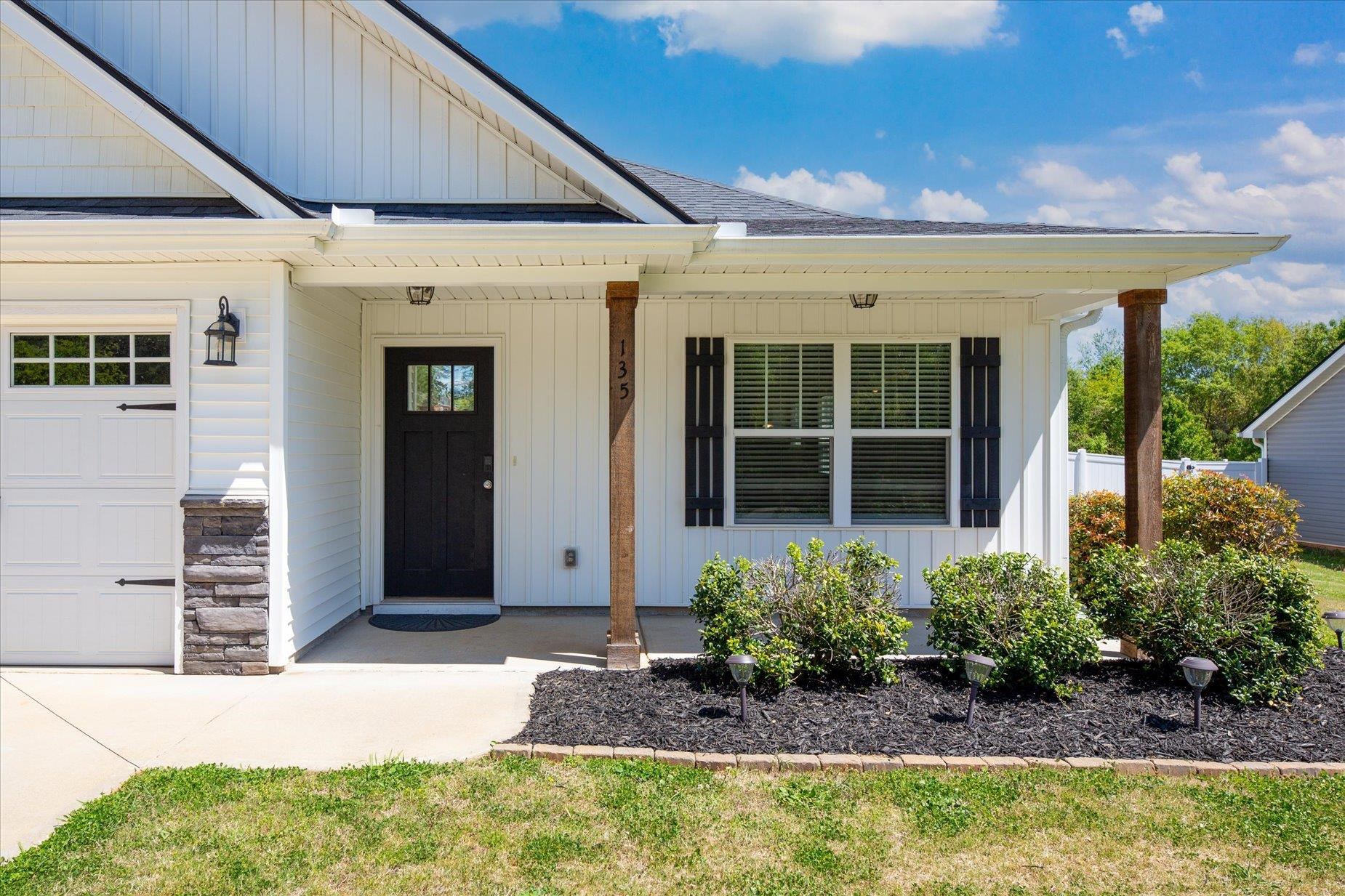 135 Mill Gin Road Campobello, SC 29322 - Photo 4 of 38