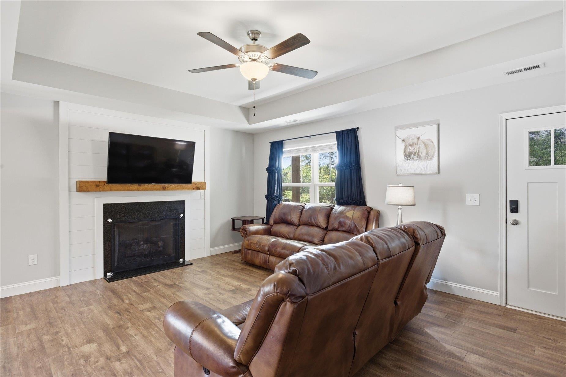 135 Mill Gin Road Campobello, SC 29322 - Photo 9 of 38