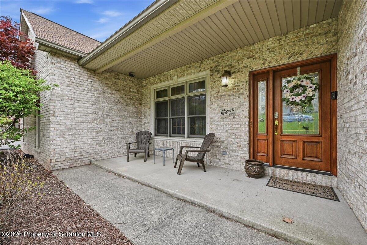 121 Ridgeview Drive Scranton, PA 18504 - Photo 3 of 65 Front