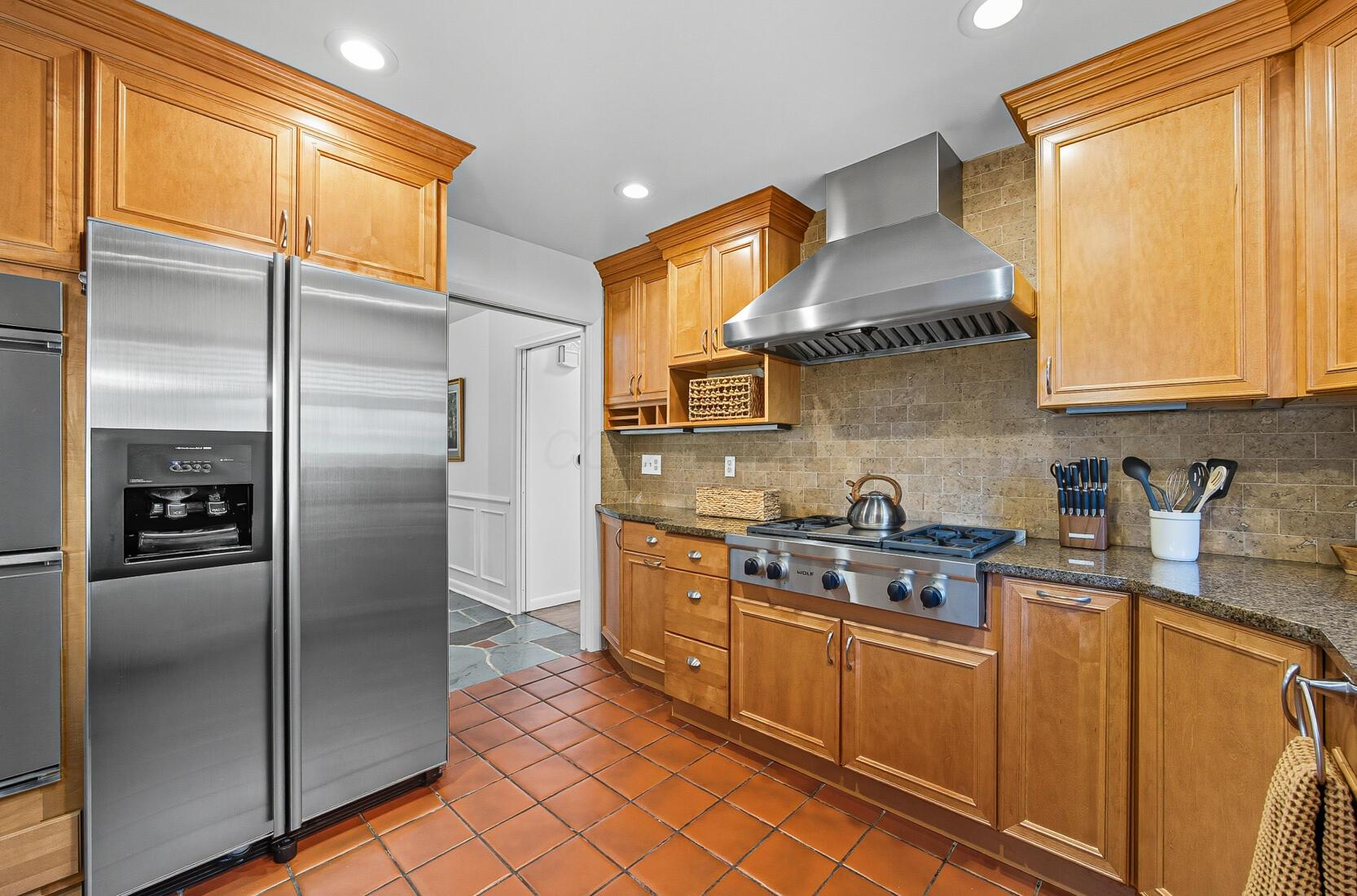 3804 Mountview Road Columbus, OH 43220 - Photo 11 of 60 Kitchen