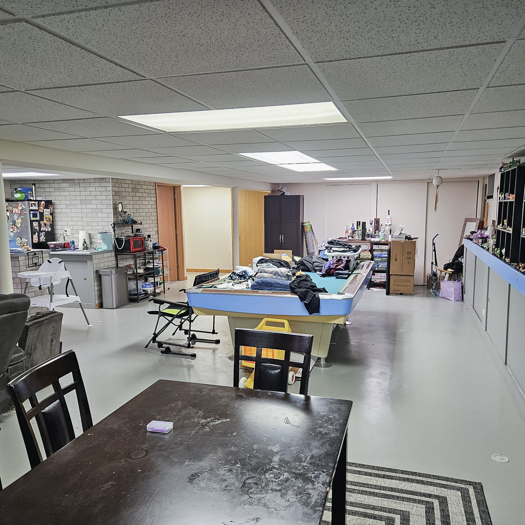 229 East Rollins Road Round Lake Beach, IL 60073 - Photo 25 of 49 Gallery Image 25